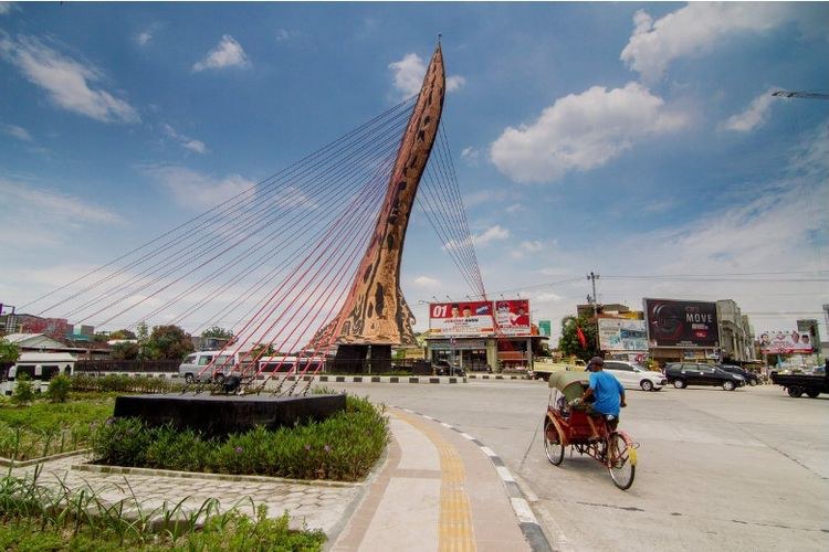 Taman Keris & Jembatan Tirtonadi